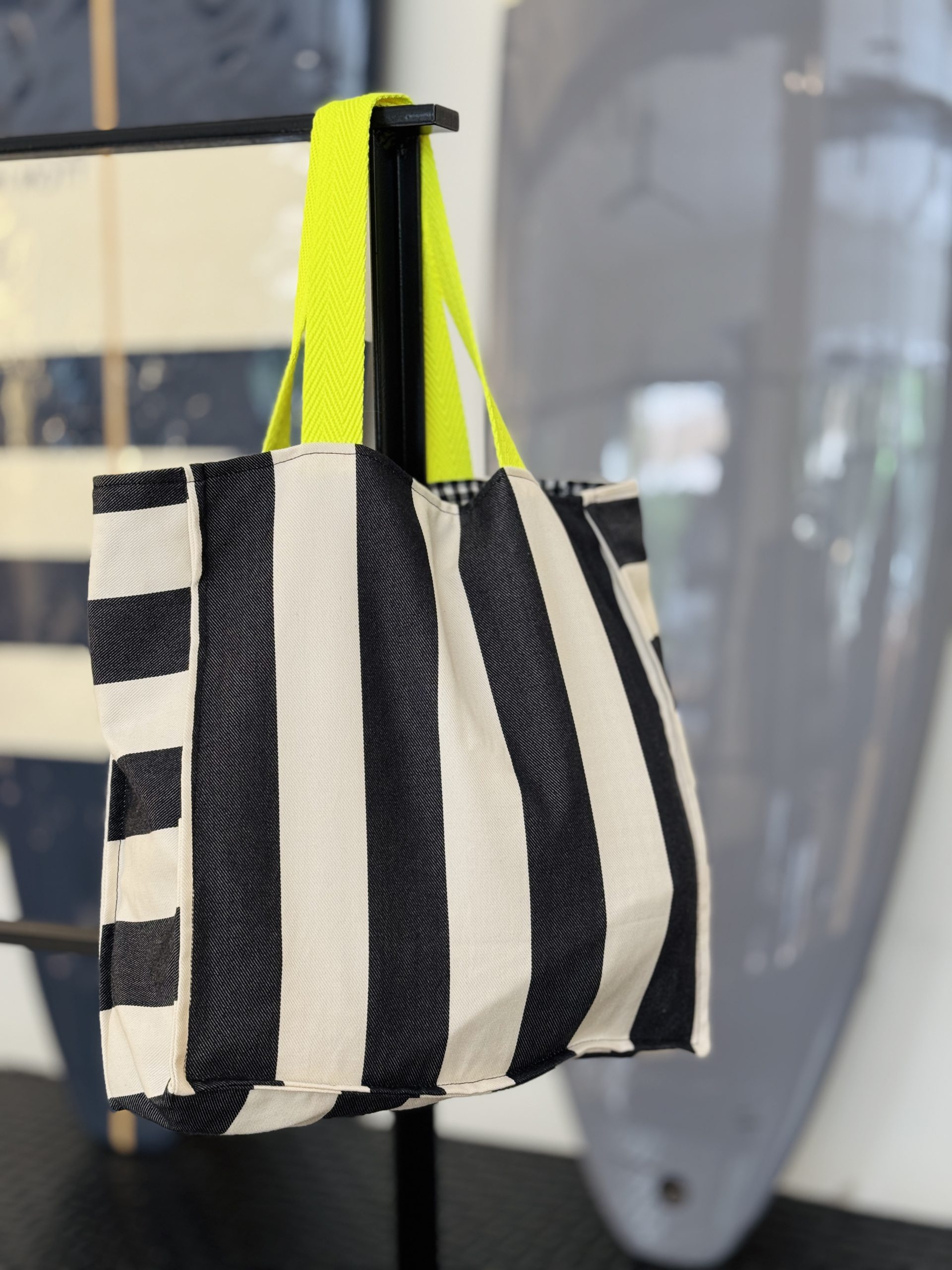 Bolsa Rayas Neón - Imagen 10