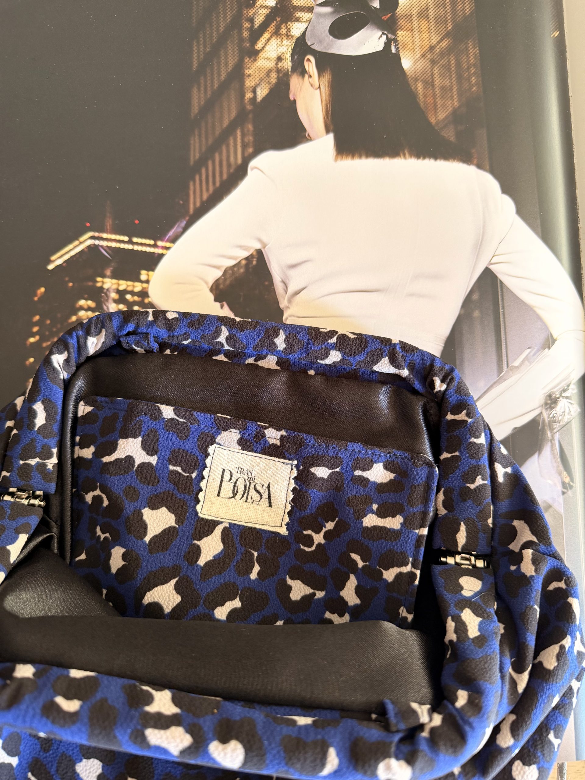 Cartera Fiesta Animal Print Azul - Imagen 4